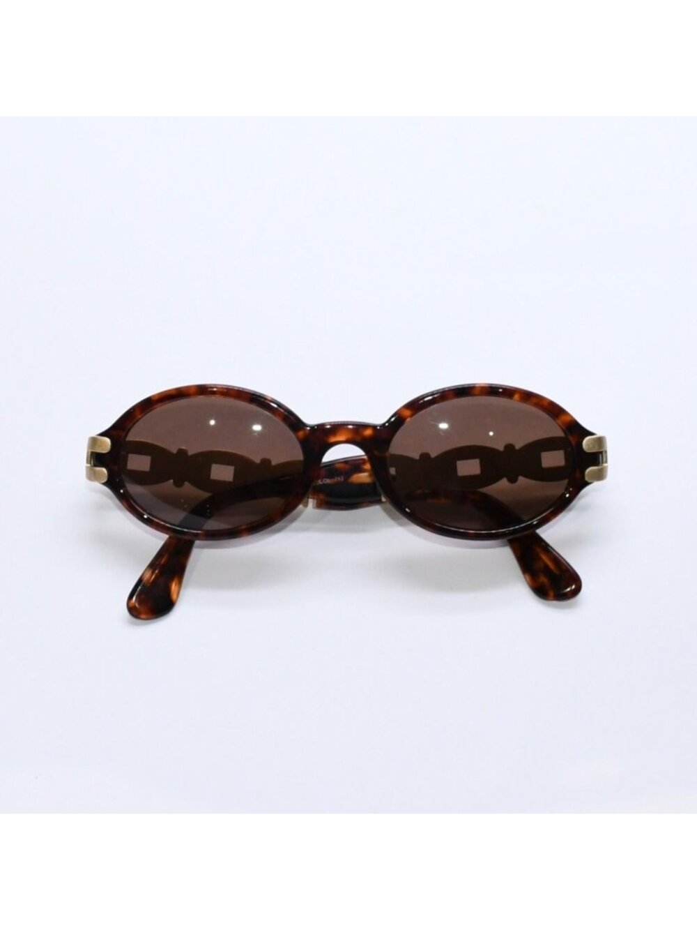 Fendi Oval Round Shape Sunglasses Tortoiseshell Pattern Brown Eyewear Gold